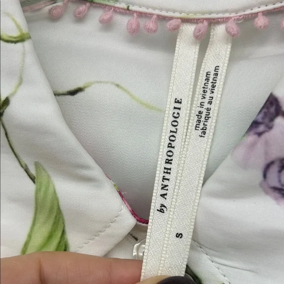 Anthropologie White and Purple Floral Silky Feel Top - Picture 2 of 5